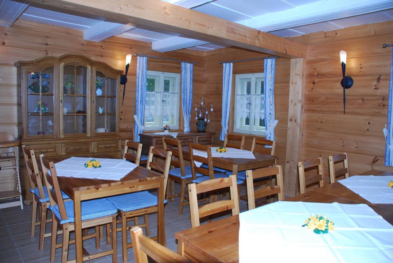 Fh Am Osterbrunnen Hotel Hinterhermsdorf Exterior photo